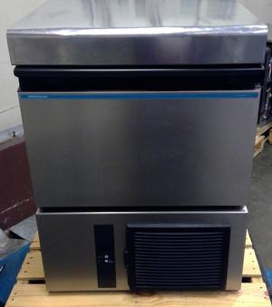 IM-50BAA-Q, Sphere Cube Icemaker, Air-cooled, Built in Storage Bin